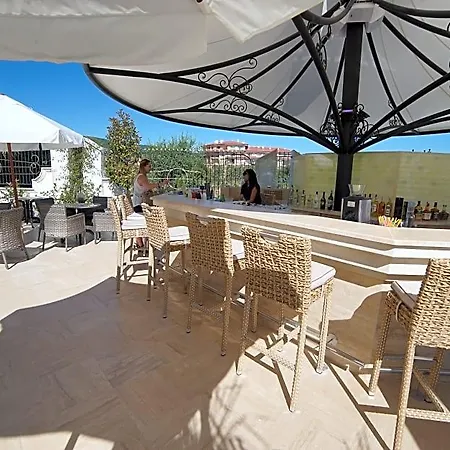 Hotel Harmony 10
